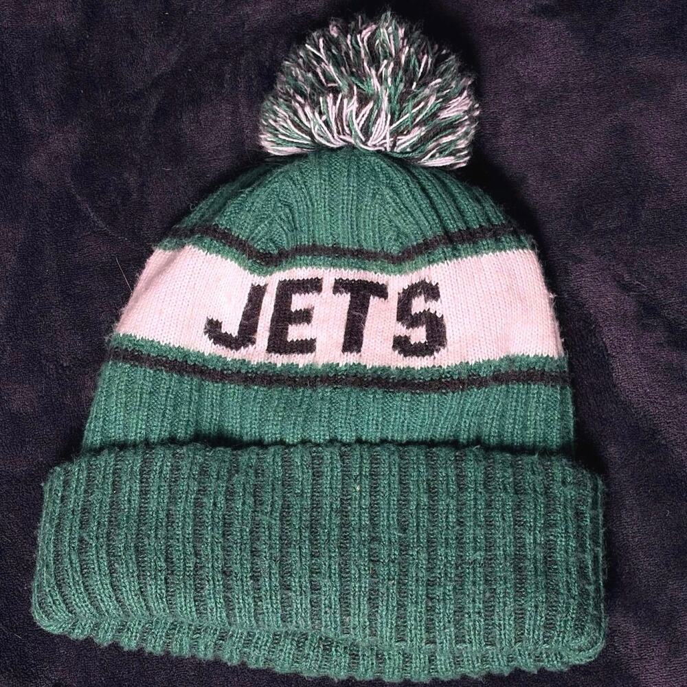 Green New York Jets Men's Beanie - Picture 7 of 7